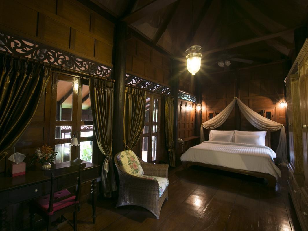 Tewa Boutique Hotel Банкок Екстериор снимка