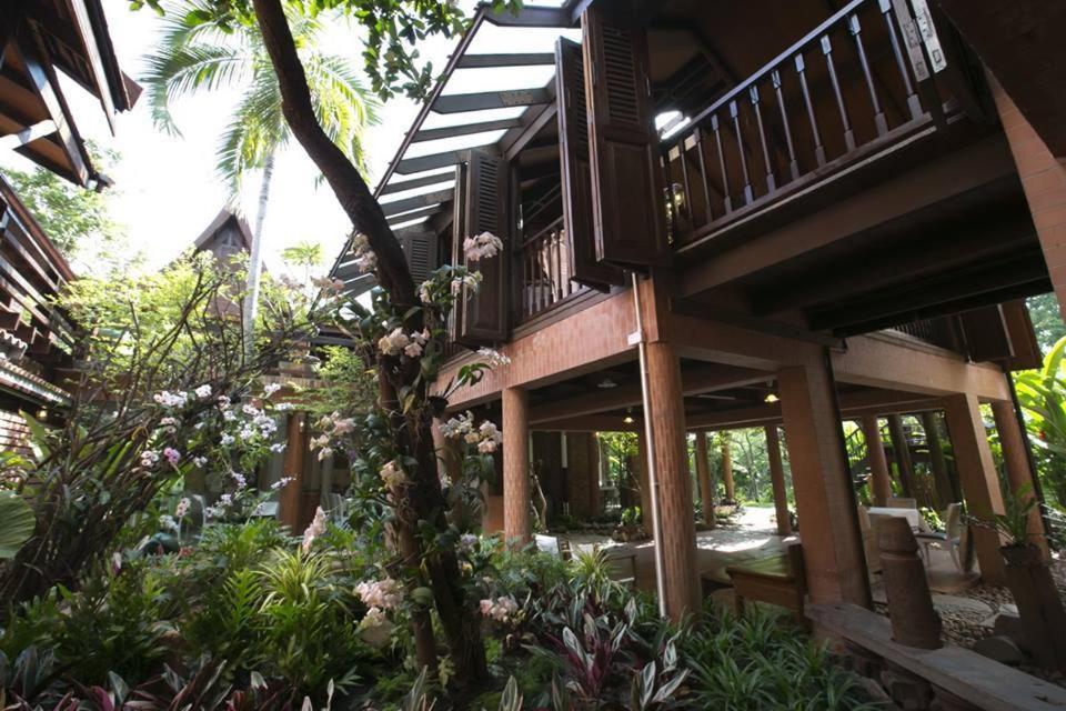 Tewa Boutique Hotel Банкок Екстериор снимка